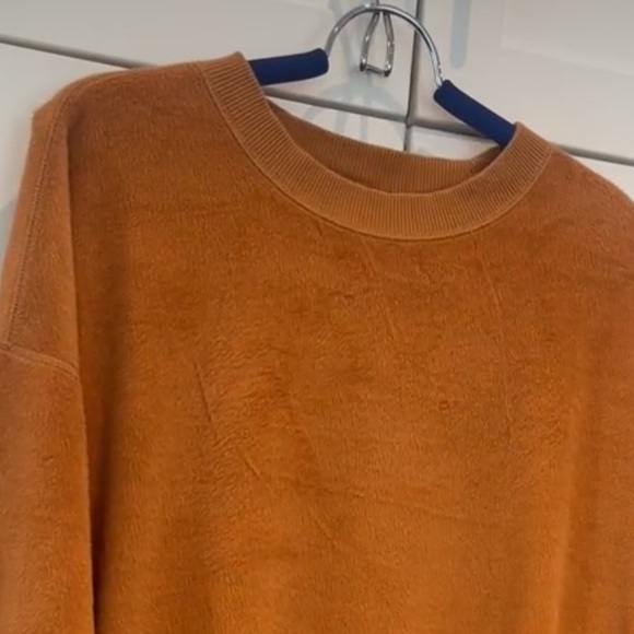 Aerie Fuzzy Fleece Side Slit Oversized Sweatshirt Rust Orange Women’s Size M - Picture 10 of 11